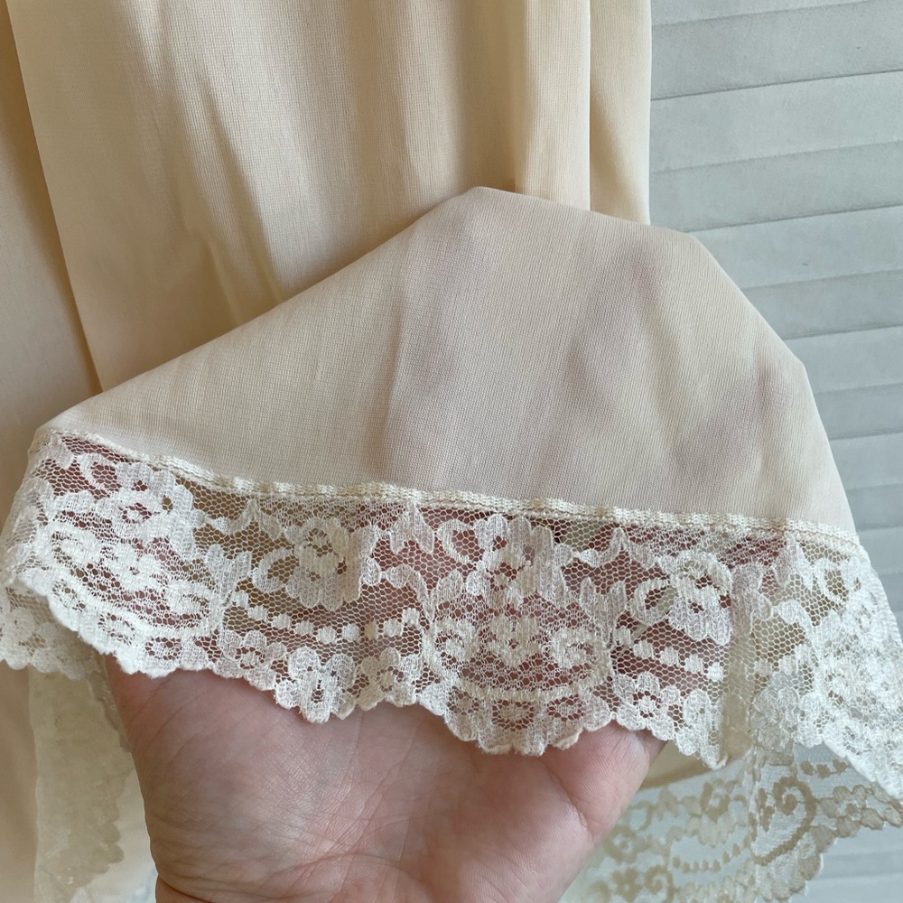 Vintage Cream Lace Slip Dress - Picture 6 of 6